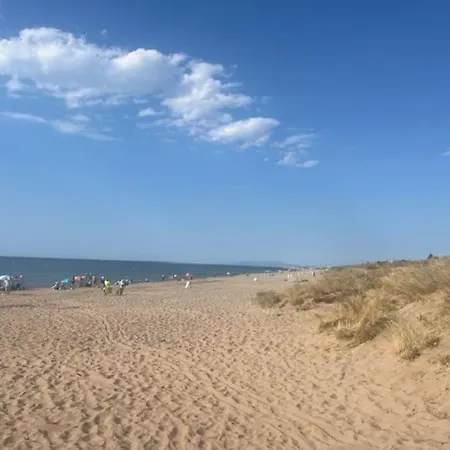 Romari, Plage A Pied בית נופש
