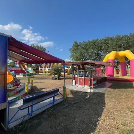Romari, Plage A Pied ונדרה